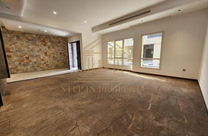 Villa - 7 Bedrooms - 7+ Bathrooms for rent in Al Kheesa - Al Kheesa - Umm Salal Mohammed