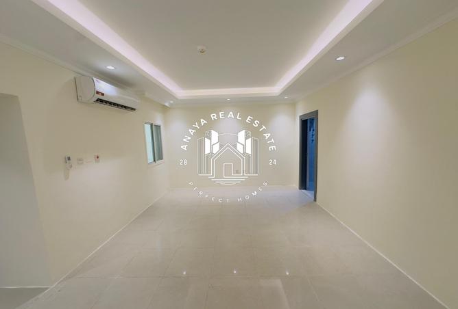 57033811 - Property Image 2