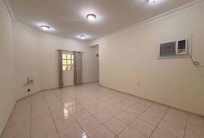 53469844 - Property Image 2