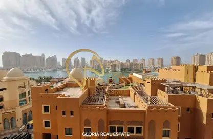 شقة - 1 حمام للايجار في طريق بورتو الشرقي - بورتو أرابيا - جزيرة اللؤلؤة - الدوحة
