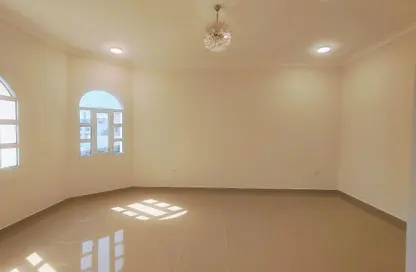 Apartment - 4 Bedrooms - 4 Bathrooms for rent in Al Dhakhira - Al Thakhira - Al Khor