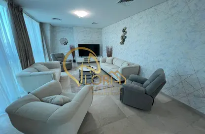 Apartment - 3 Bedrooms - 4 Bathrooms for rent in Zig Zag Tower B - Zig Zag Towers - West Bay - Doha