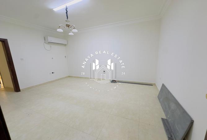 55779913 - Property Image 3