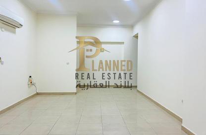 Apartment - 2 Bedrooms - 2 Bathrooms for rent in Al Sadd Road - Al Sadd - Doha