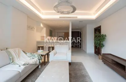 Apartment - 1 Bedroom - 2 Bathrooms for rent in Gewan Island - The Pearl Island - Doha