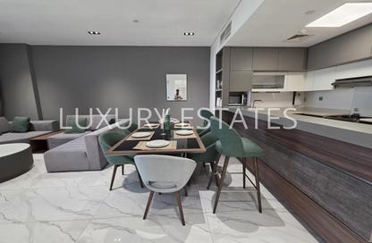Apartment - 2 Bedrooms - 3 Bathrooms for sale in Crescent Building - Yasmeen City - Lusail