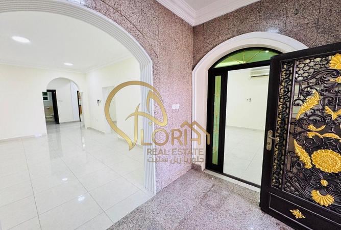 1012242 - Property Image 3