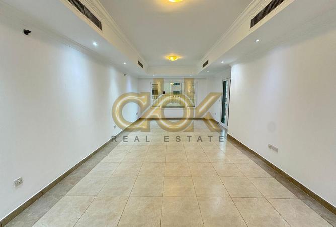 53009196 - Property Image 2