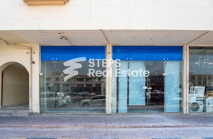 Shop - Studio - 1 for rent in Ammar Bin Yasser Street - Al Aziziyah - Doha
