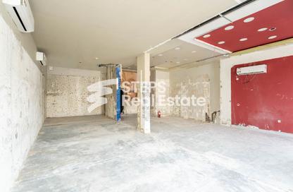 Shop - Studio - 1 for rent in Ammar Bin Yasser Street - Al Aziziyah - Doha