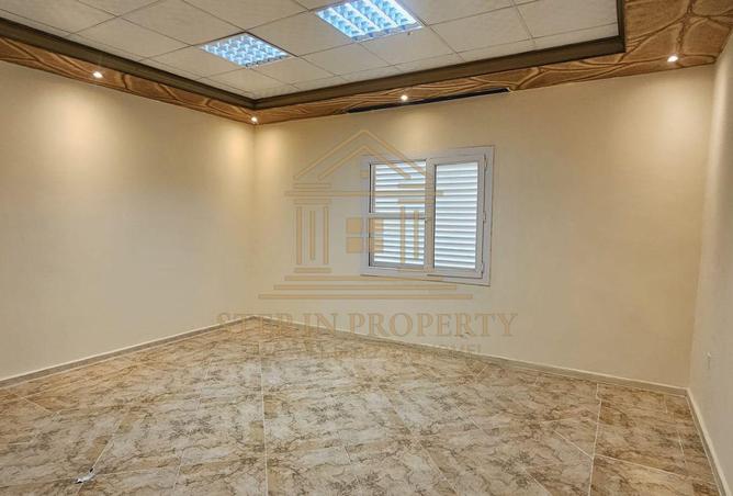 52045609 - Property Image 3