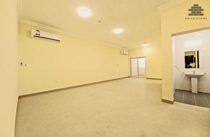 Apartment - 3 - 2 for rent in Anas Street - Fereej Bin Mahmoud North - Fereej Bin Mahmoud - Doha Apartment - 3 - 2 for rent in Anas Street - Fereej Bin Mahmoud North - Fereej Bin Mahmoud - Doha