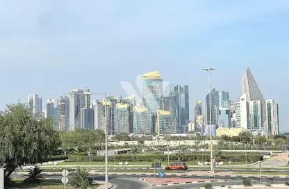 فيلا - 8 غرف نوم - 8 حمامات للايجار في فيلات وست باي - الخليج الجنوبي - الخليج الغربي - الدوحة