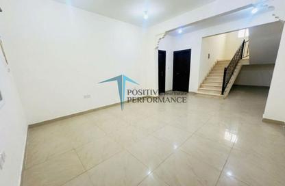Villa - 6 - 6 for rent in Umm Salal Ali - Umm Salal Ali - Doha