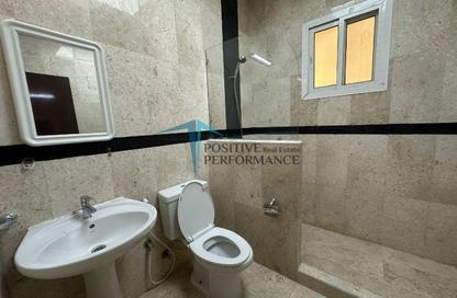 Apartment - 2 Bedrooms - 2 Bathrooms for rent in Al Nasr Street - Al Nasr - Doha