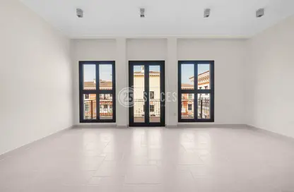 Apartment - 1 Bedroom - 2 Bathrooms for rent in Teatro - Qanat Quartier - The Pearl Island - Doha