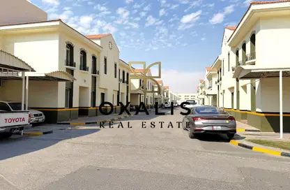 Villa - 5 Bedrooms - 3 Bathrooms for rent in Ain Khaled Villas - Ain Khaled - Doha