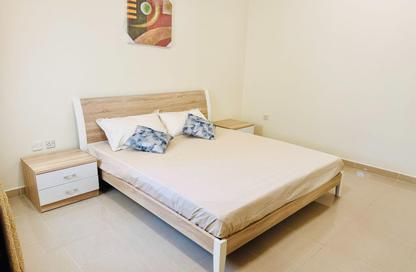 Apartment - 2 Bedrooms - 2 Bathrooms for rent in Al Mansoura - Doha