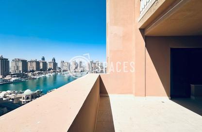 Apartment - 1 Bedroom - 2 Bathrooms for rent in East Porto Drive - Porto Arabia - The Pearl Island - Doha