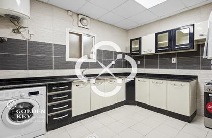Apartment - 2 Bedrooms - 2 Bathrooms for rent in Najma Street - Najma - Doha