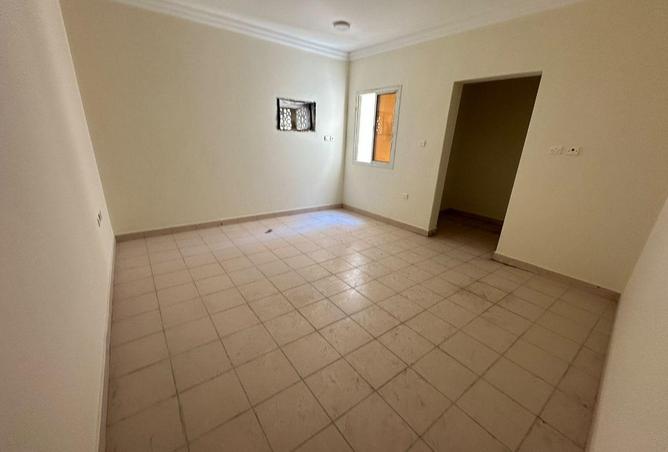 57782298 - Property Image 2