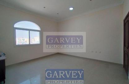Apartment - Studio - 1 Bathroom for rent in Al Dafna - Al Dafna - Doha