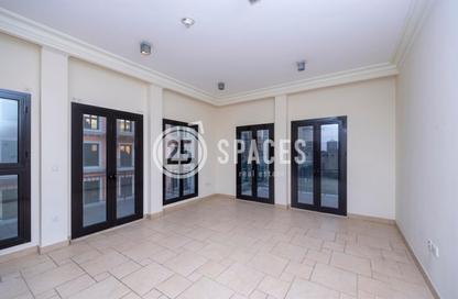 Apartment - 3 Bedrooms - 4 Bathrooms for rent in Nobili - Qanat Quartier - The Pearl Island - Doha