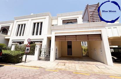 فيلا - 5 - 5 للايجار في حدائق جاردينو - فيلات جاردينو - جزيرة اللؤلؤة - الدوحة