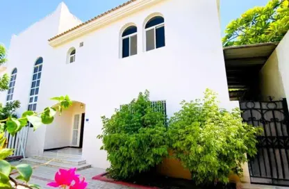 Villa - 3 Bedrooms - 5 Bathrooms for rent in C-Ring Road - Al Sadd - Doha