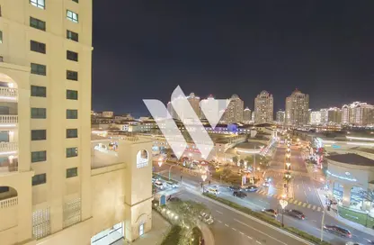 Apartment - 1 Bedroom - 2 Bathrooms for rent in East Porto Drive - Porto Arabia - The Pearl Island - Doha