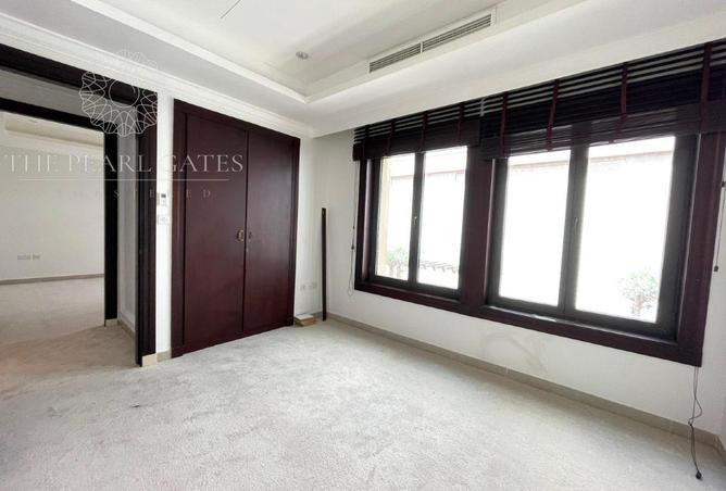 53813038 - Property Image 3