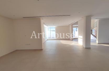 Villa - 4 Bedrooms - 5 Bathrooms for rent in Ain Khaled Villas - Ain Khaled - Doha