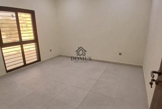 51526053 - صورة العقار 2