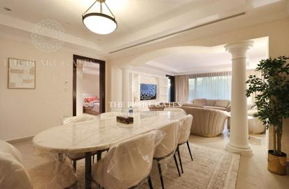 Apartment - 2 Bedrooms - 3 Bathrooms for rent in West Porto Drive - Porto Arabia - The Pearl Island - Doha