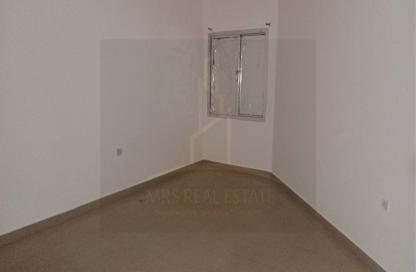 Apartment - 3 Bedrooms - 3 Bathrooms for rent in Najma 28 - Ibn Dirhem Street - Najma - Doha