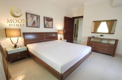Apartment - 2 Bedrooms - 2 Bathrooms for rent in Umm Ghuwailina 4 - Umm Ghuwailina - Doha