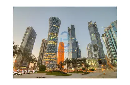 Office Space - 5 Bedrooms - 4 Bathrooms for sale in Palm Tower B - Palm Towers - West Bay - Doha