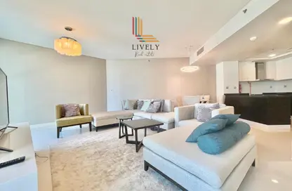 Apartment - 1 Bedroom - 2 Bathrooms for rent in Marina Residences 195 - Marina District - Lusail