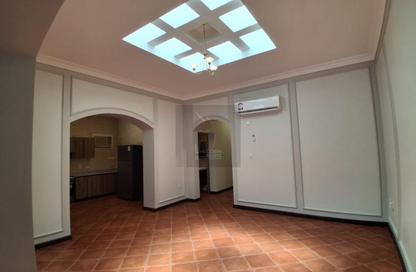 Compound - 3 Bedrooms - 3 Bathrooms for rent in Al Thumama - Al Thumama - Doha