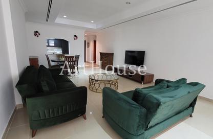 Apartment - Studio - 1 Bathroom for rent in Porto Arabia - The Pearl Island - Doha