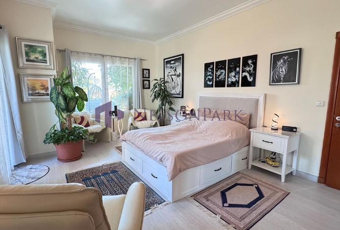 1027064 - Property Image 2