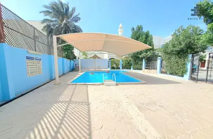 فيلا - 4 غرف نوم - 3 حمامات للايجار في شارع المطار القديم - طريق المطار القديم - الدوحة