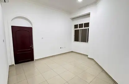 Apartment - 1 Bedroom - 1 Bathroom for rent in Bu Hamour Street - Abu Hamour - Doha