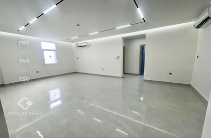 Apartment - 2 Bedrooms - 3 Bathrooms for rent in Fereej Kulaib - Doha