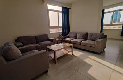 Apartment - 3 Bedrooms - 3 Bathrooms for rent in Anas Street - Fereej Bin Mahmoud North - Fereej Bin Mahmoud - Doha