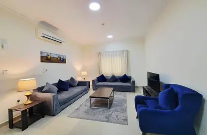 Apartment - 2 Bedrooms - 2 Bathrooms for rent in Bin Omran 46 - Fereej Bin Omran - Doha