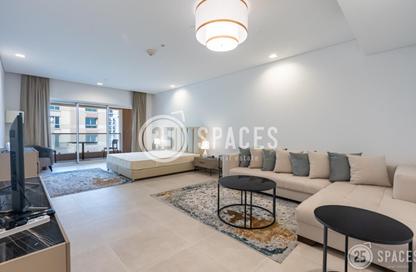 Apartment - Studio - 1 Bathroom for rent in Al Mutahidah Tower - Viva Bahriyah - The Pearl Island - Doha