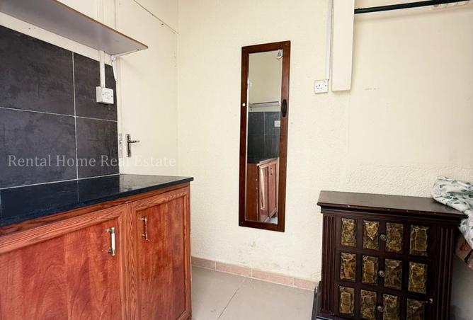 999458 - Property Image 2