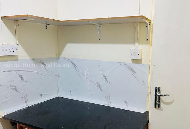 999458 - Property Image 3