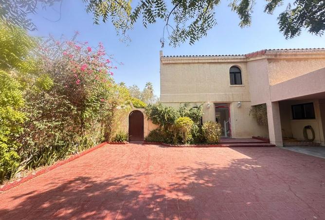 58254133 - Property Main Image